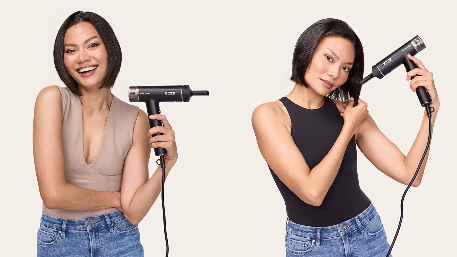 Жінка сушить волосся феном Shark SpeedStyle, демонструючи легкість і компактність моделі