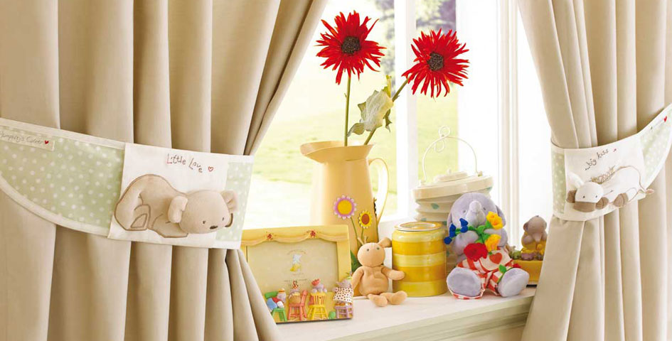 Шторы в детской комнате должны дарить хорошее настроение. Шторы в детской комнате должны дарить хорошее настроение.