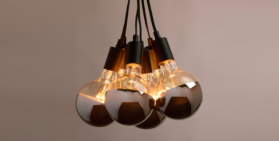 Тип обраних ламп для люстри грає важливу роль.