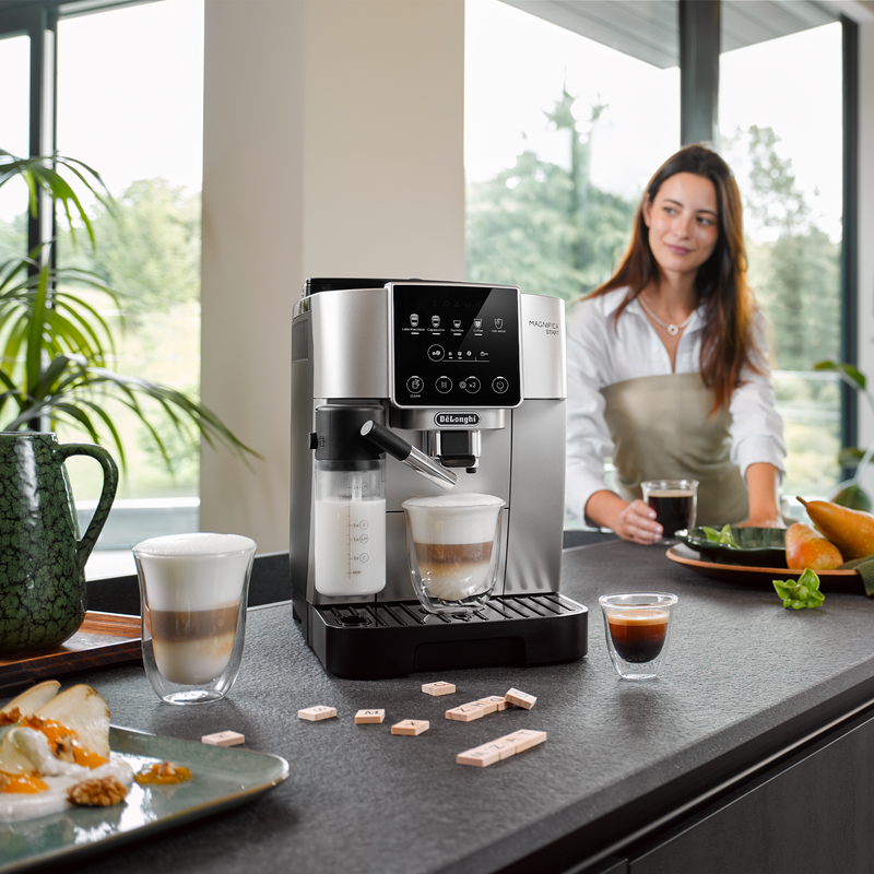 Кавомашина DeLonghi Magnifica Start ECAM220.80.SB