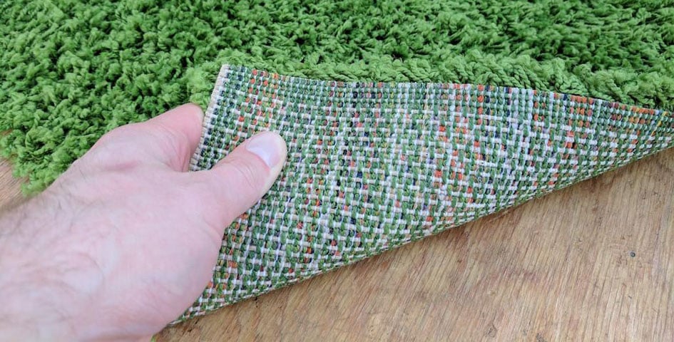 Укладання скотчем – простий метод, що дозволяє досягти більш надійного результату.