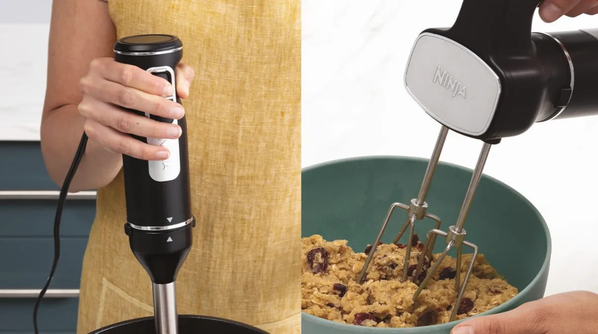 Людина використовує ручний міксер Ninja для замішування масла та тіста для печива в мисках.
