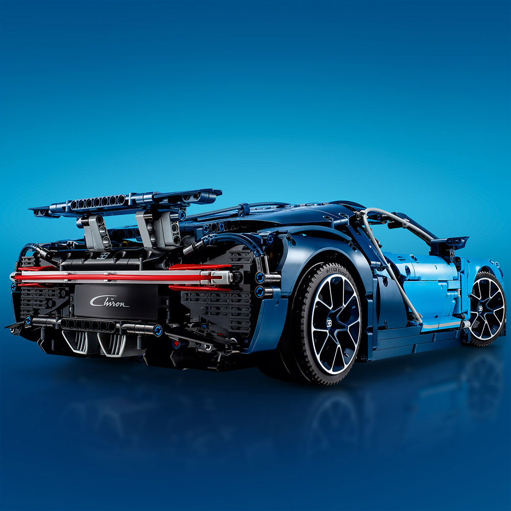 Модель в масштабе 1: 8