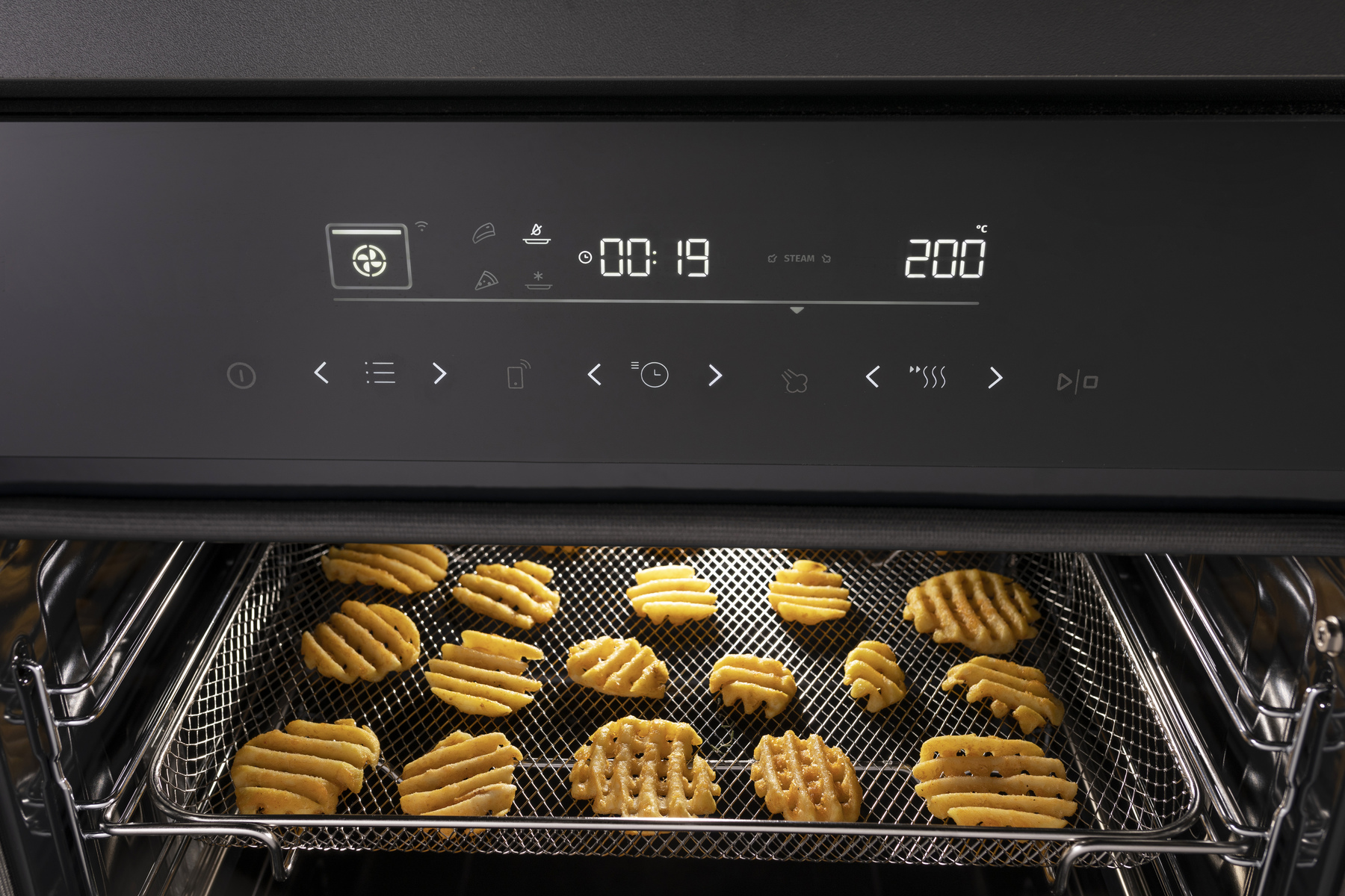 Image: Air Fry Функція Air Fry у духовці Hisense