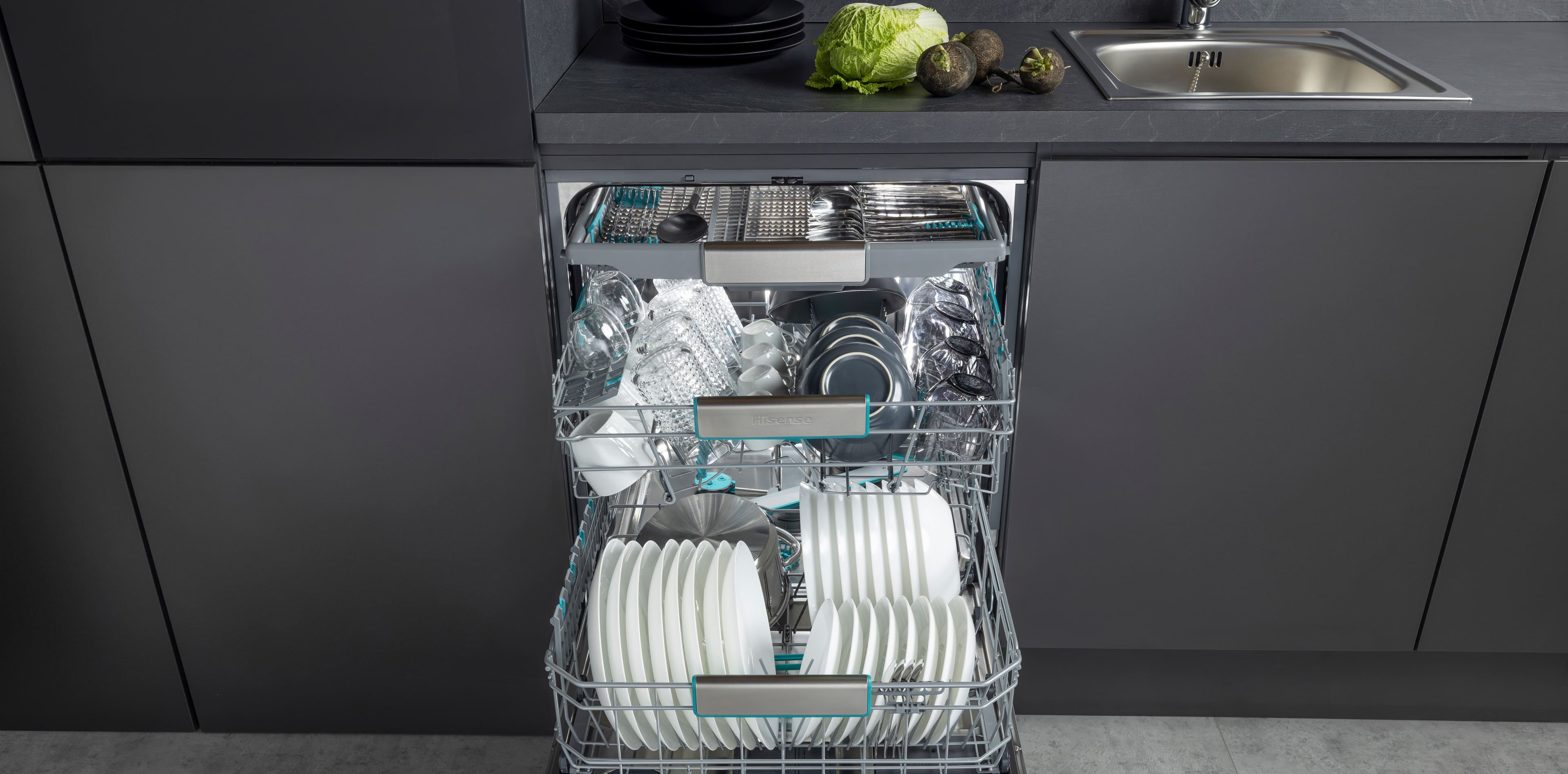 16 place settings (BI)