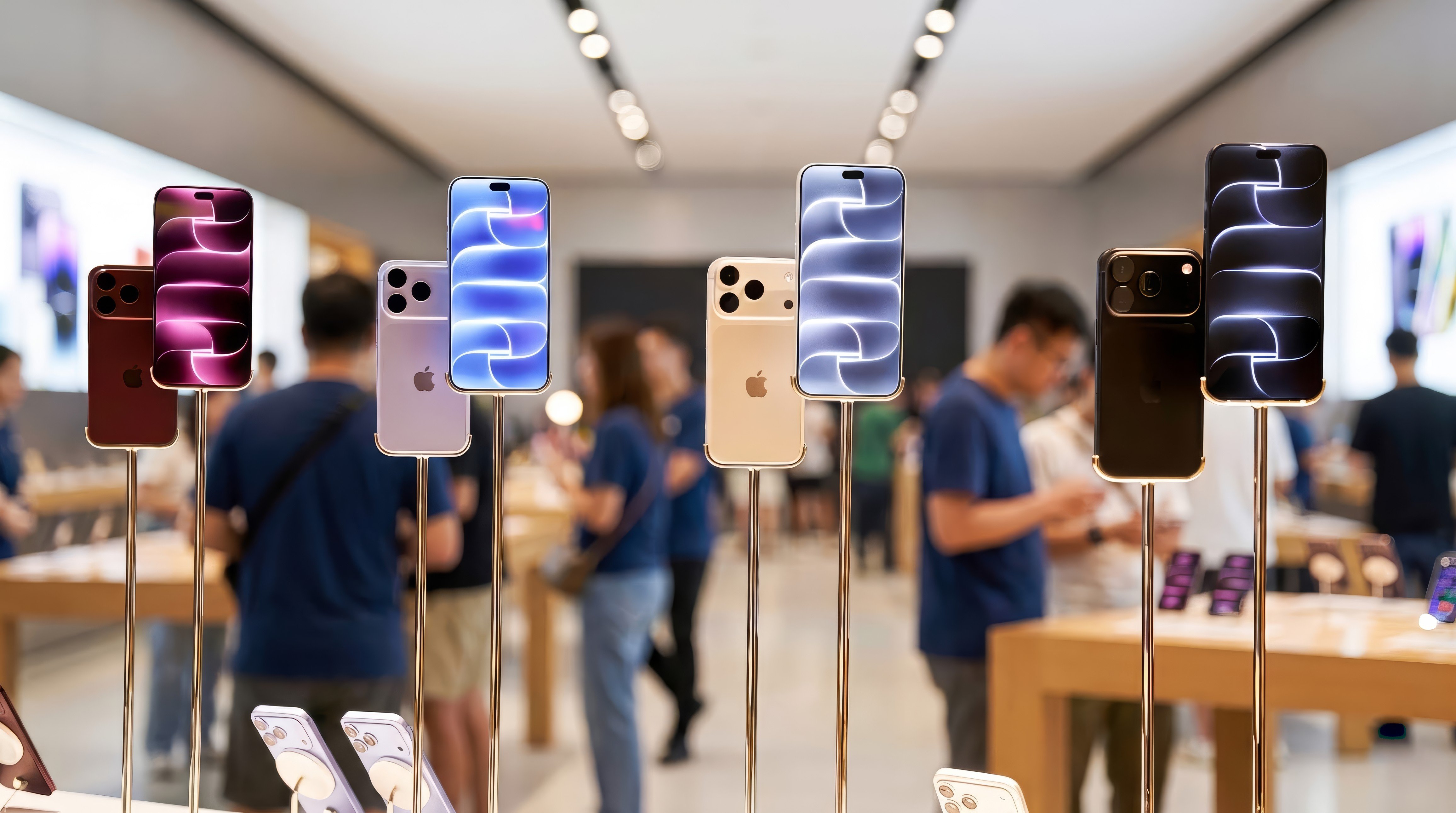 apple-the-exchange-trx-kuala-lumpur-iphone-18-pro-lineup.jpeg